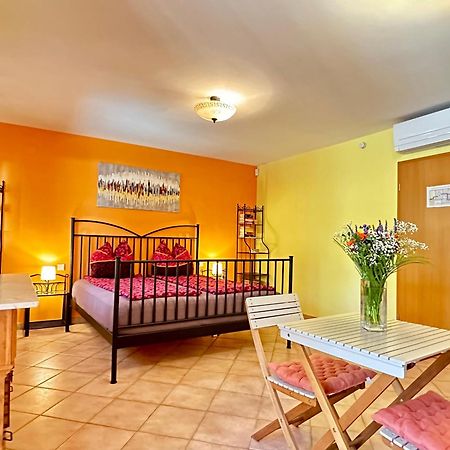 Villa Dolce Vita **** Premantura Eksteriør billede