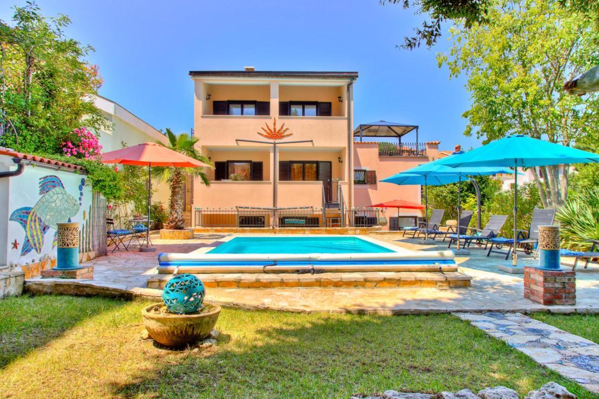 Villa Dolce Vita **** Premantura Eksteriør billede